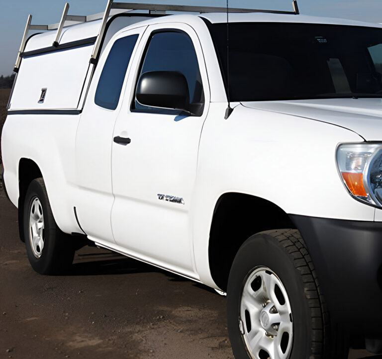 We Arrive Discreetly with Unmarked Vehicles in Oakville